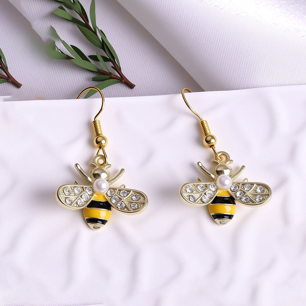 Cartoon Bee Fashion Creative Earrings