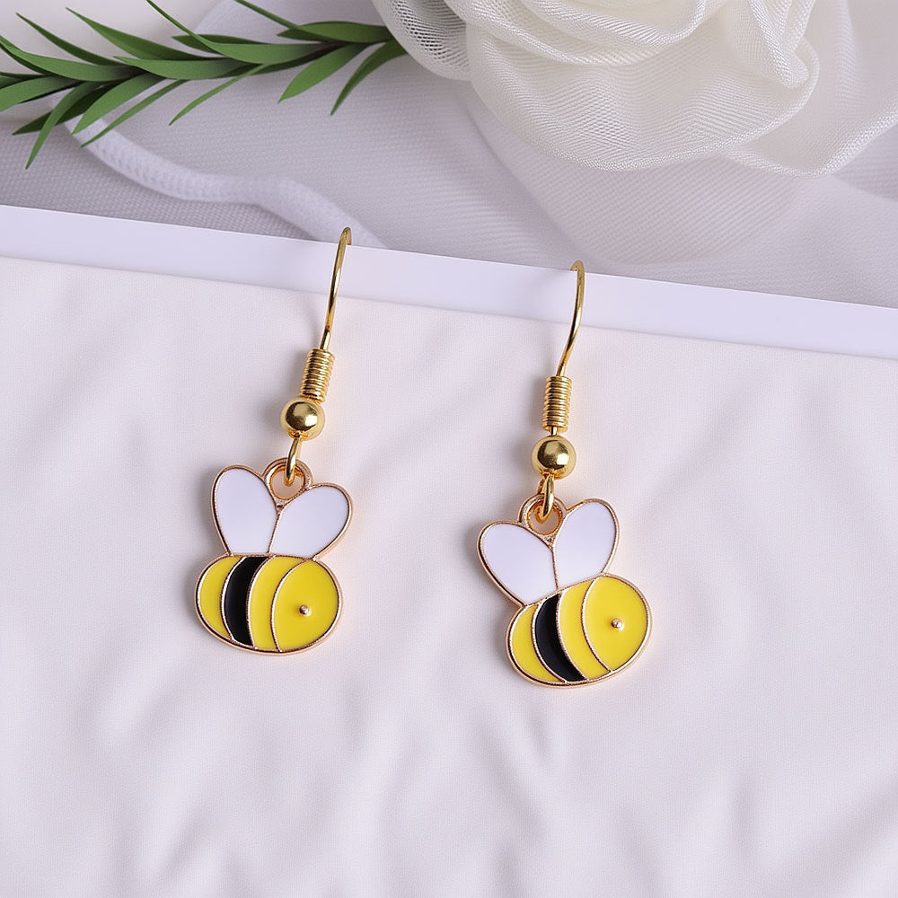Cartoon Bee Fashion Creative Earrings